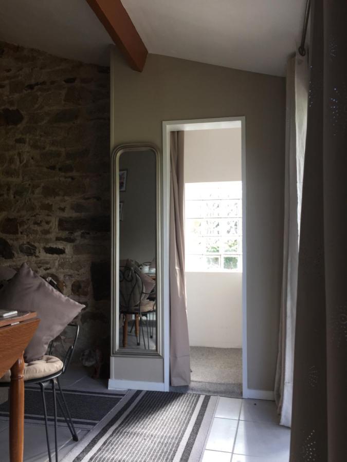 Chambre D'Hote - Ilse'S Garden Chair La Porcherie Exterior photo